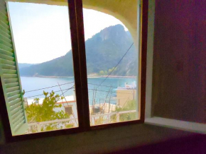 Cosy Sea View cottage overlooking Avlakia beach